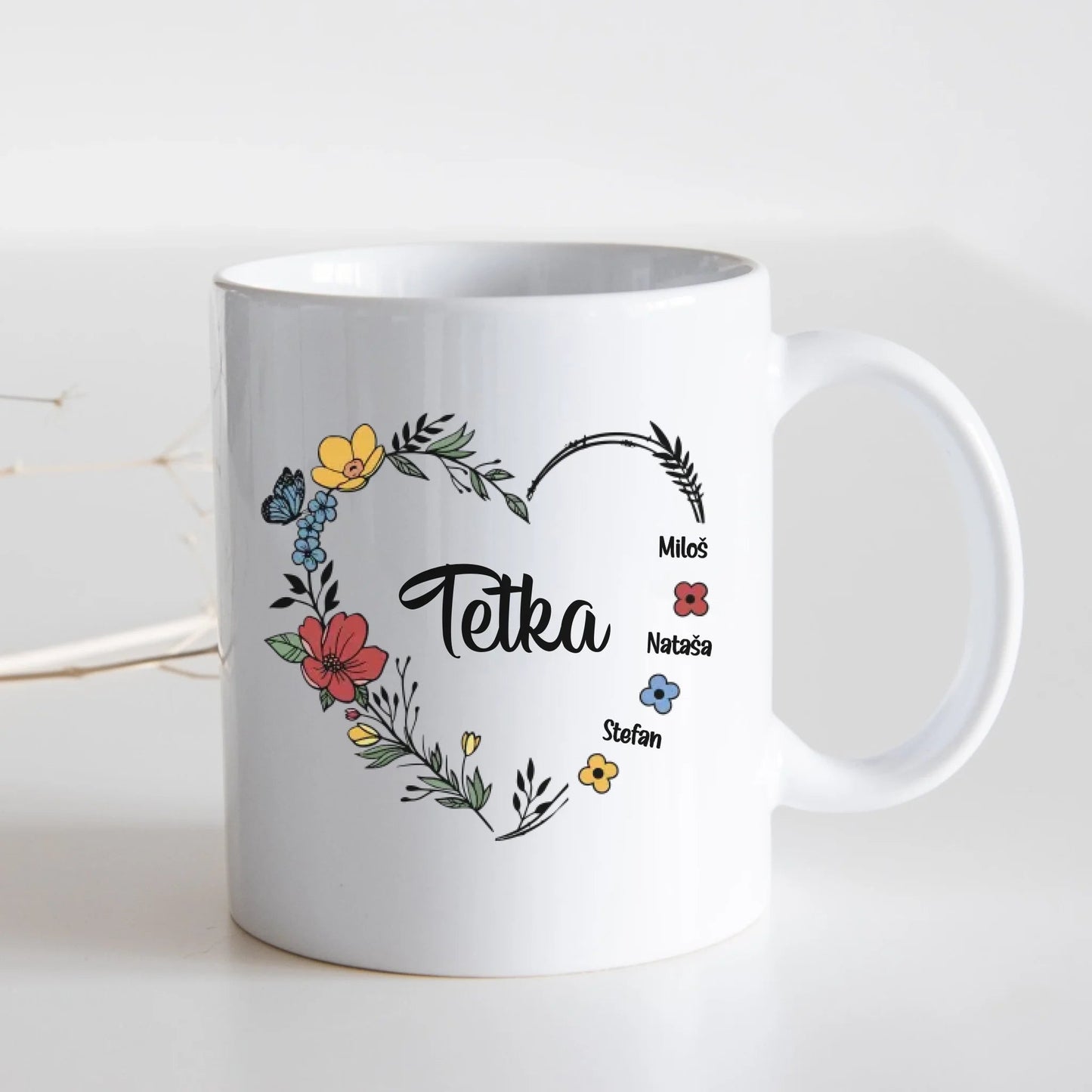 Srce od cveća sa imenima - Šoljica - Customizer - Kreativa -