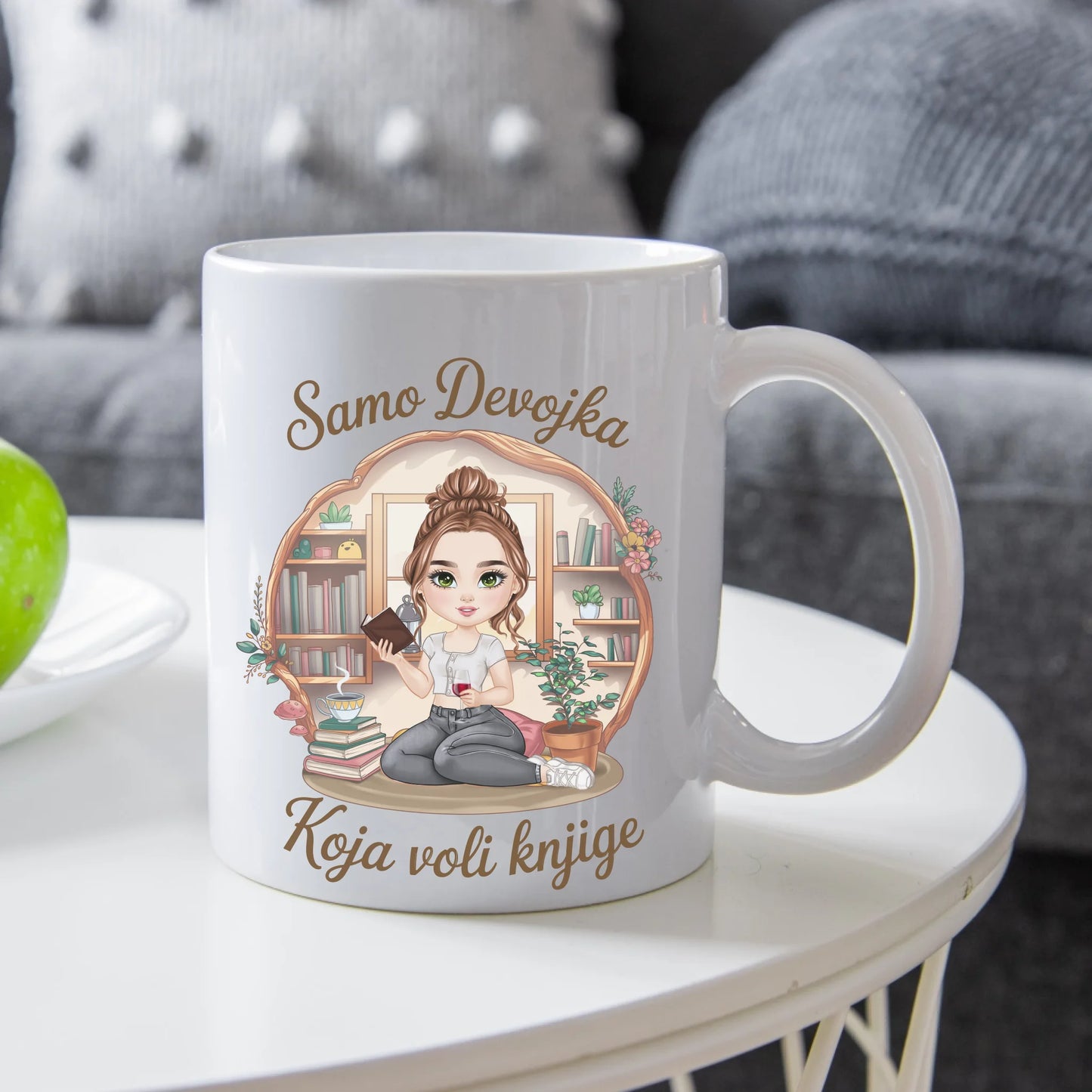 Devojka koja voli knjige - Šoljica