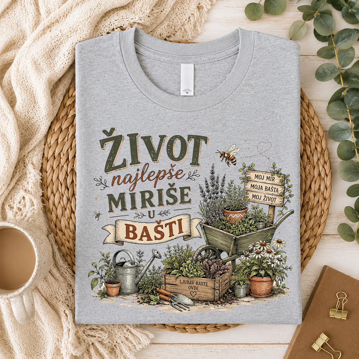 Život najlepše miriše u bašti - Majica
