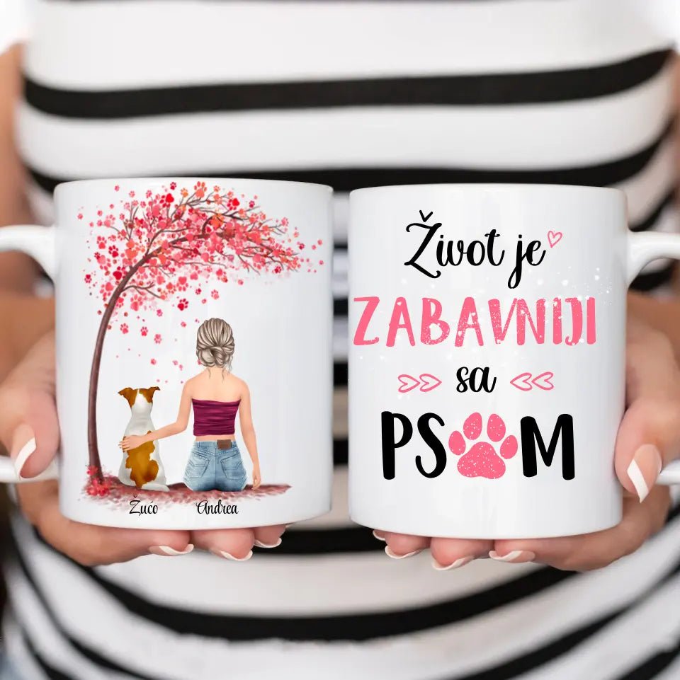 Devojka i pas roze drvo šoljica - Customizer - Kreativa - 