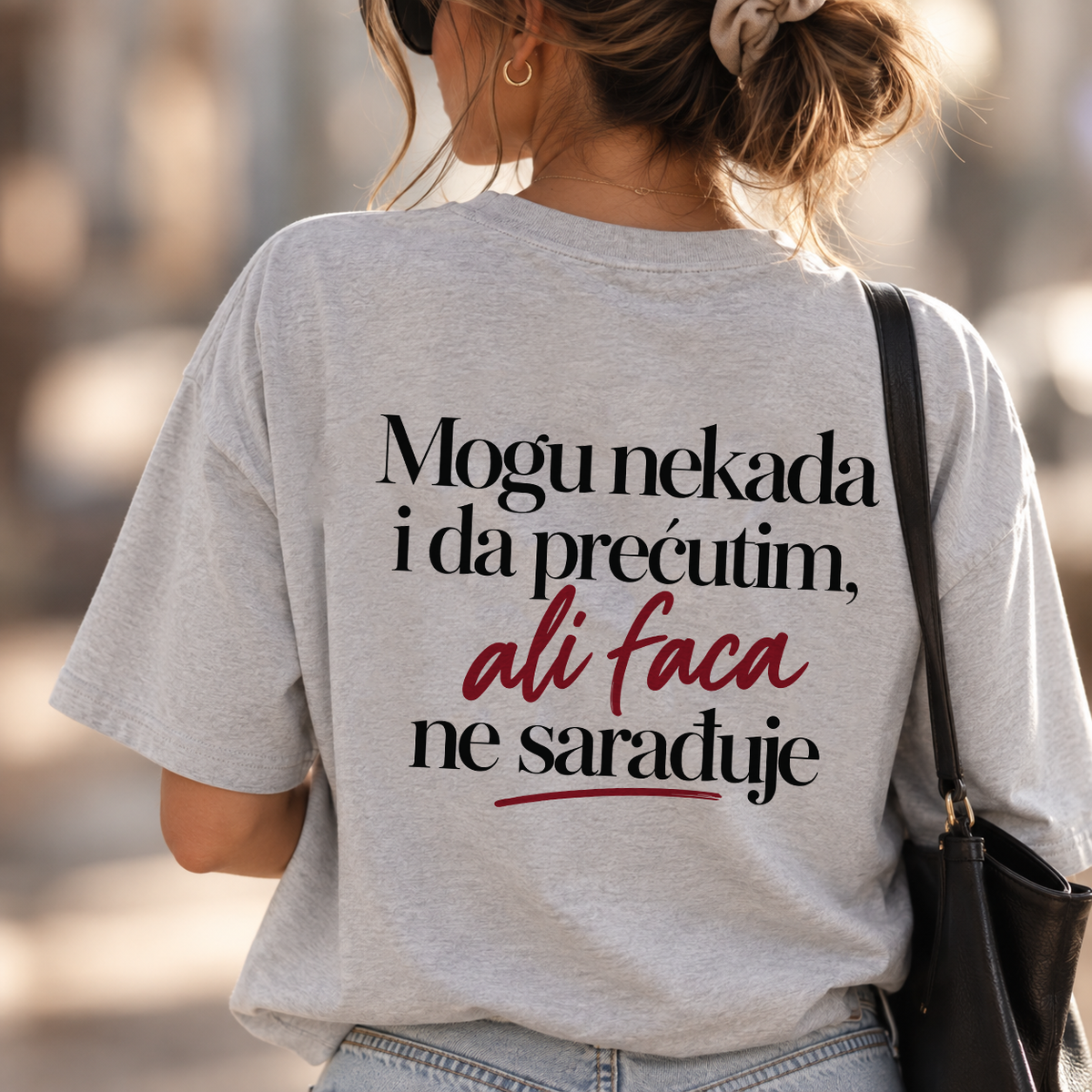 Mogu nekada i da prećutim, ali faca ne sarađuje - Majica